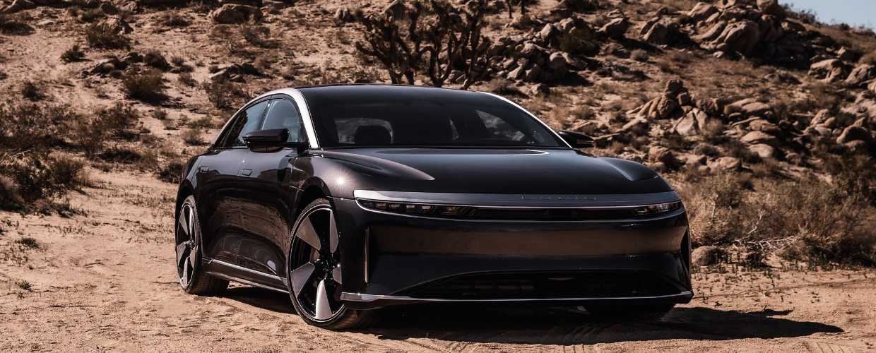 luxury electric sedan Lucid Air