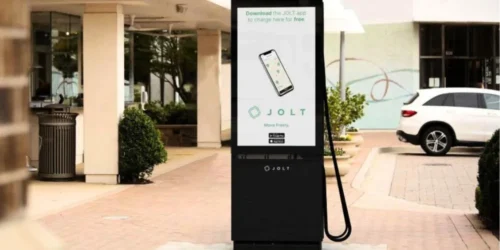 Jolt Accelerates EV Charging Expansion with High-Power On-Street Chargers in London