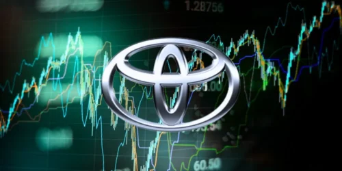 Toyota Drives Up Stock Prices with Strong Q3 Profits Amid Traditional Auto Market Challenges