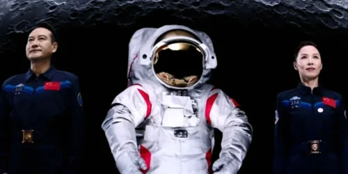 China Unveils Lunar Spacesuit as Part of Ambitious 2030 Moon Landing Mission