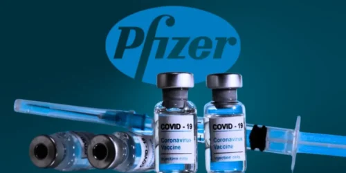 Pfizer’s Stock Struggles Amid Setbacks — But Is It a Hidden Opportunity