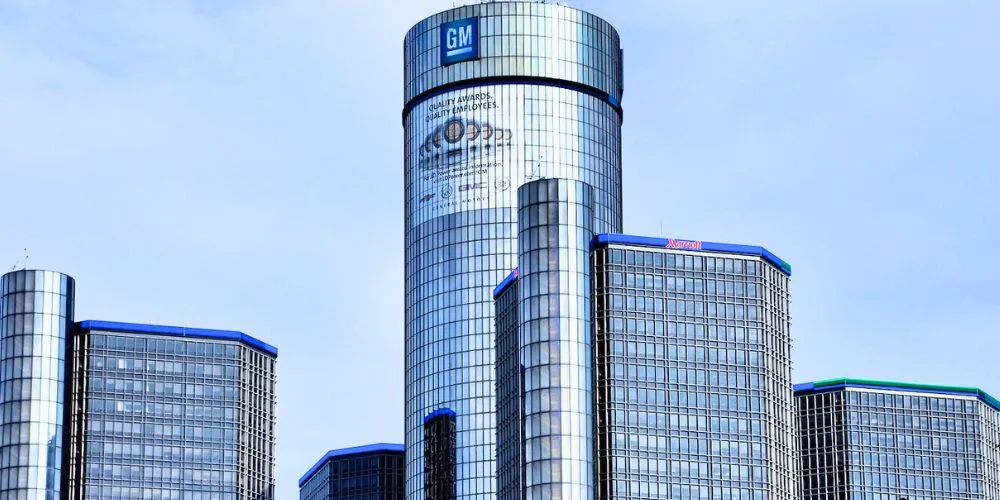 General Motors Surpasses Q4 Expectations, Forecasts Strong 2024 Amid Economic Challenges