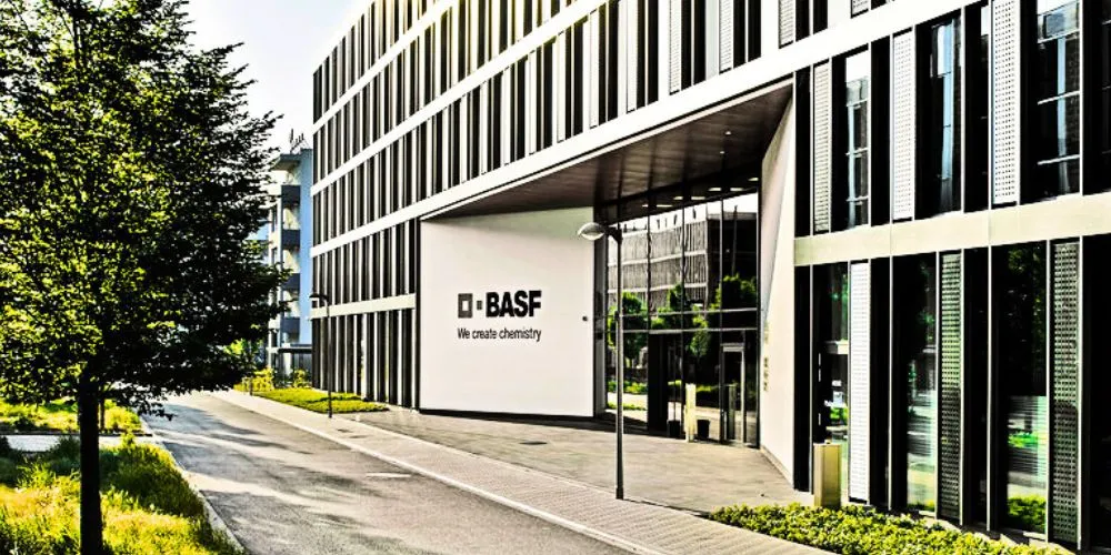 Chemical Giant BASF to Cut Costs Amid Weak Demand and High Energy Costs in Germany
