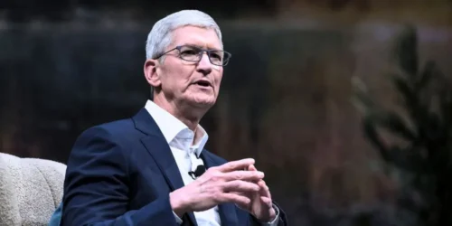 Apple Agrees to $490 Million Settlement in Shareholder Lawsuit