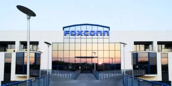 Foxconn Forecasts Surge in Revenue Driven by Demand for AI Servers