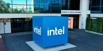 Intel Reported $7 Billion Operating Losses Amid Efforts to Catch Up with Competitors