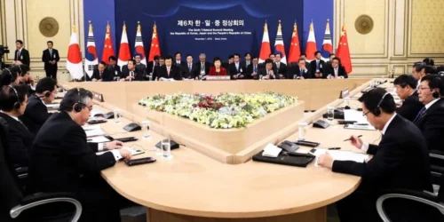 Korea, Japan, and China Forge New Economic Consultative Body at Trilateral Business Summit